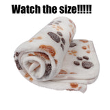 Pet Soft Pet Blanket Winter Dog Cat Bed Mat Foot Print Warm Sleeping Mattress Small Medium Dogs Cats Coral Fleece Pet Supplies